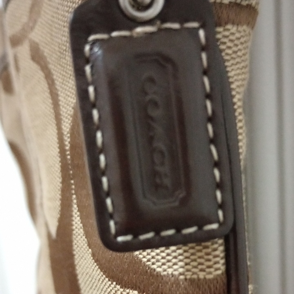 Coach Signature Canvas Crossbody • Beige/Brown • Adjustable Strap - Picture 2 of 5